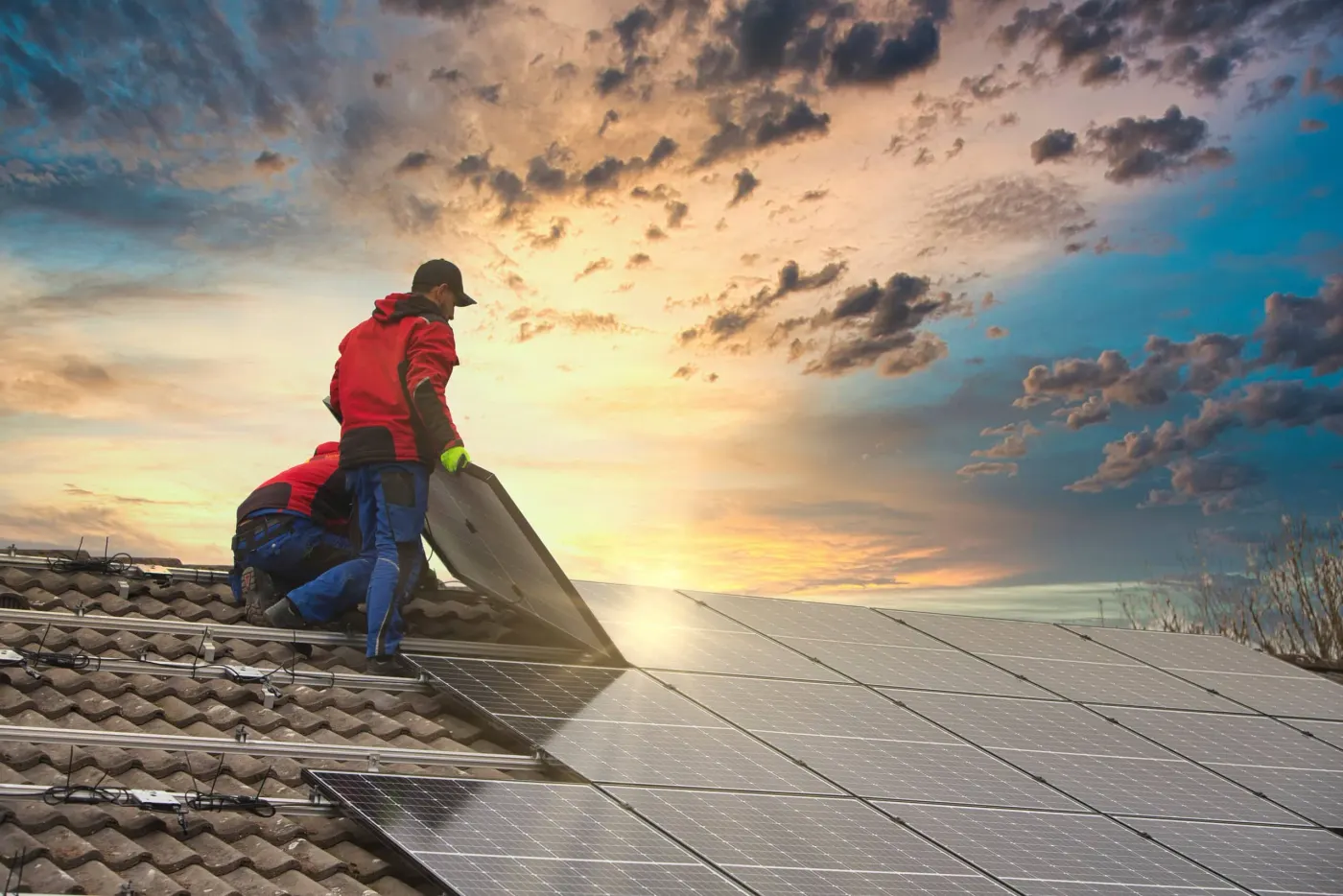 Photovoltaïque tertiaire et ombrières WPC Énergies